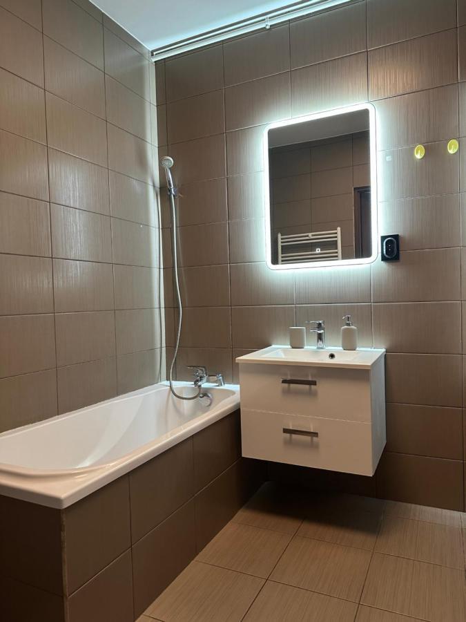Sdh 3 Radzymin Comfortable Apartment Near Warsaw Eksteriør bilde